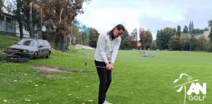 Zlepšete se v golfu během jednoho měsíce.  Stačí vám tento drill.